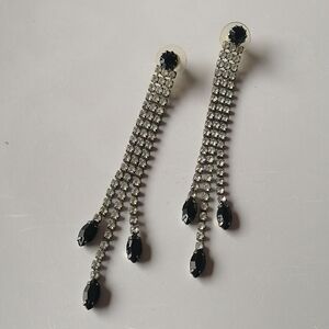 🔴2/$35🔴Vintage Earrings Black Clear Rhinestone Silvertone Long Dangle Post